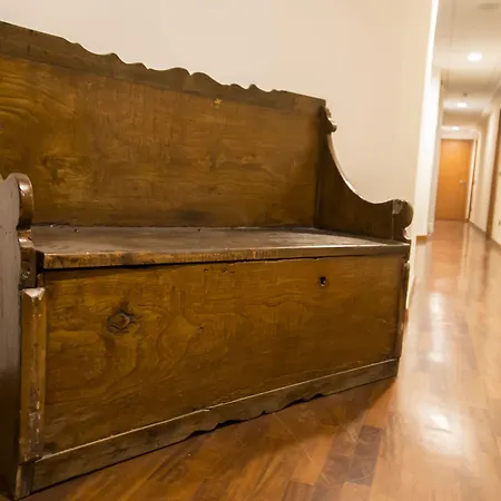 ゲストハウス ルームズ&スイーツ 4*