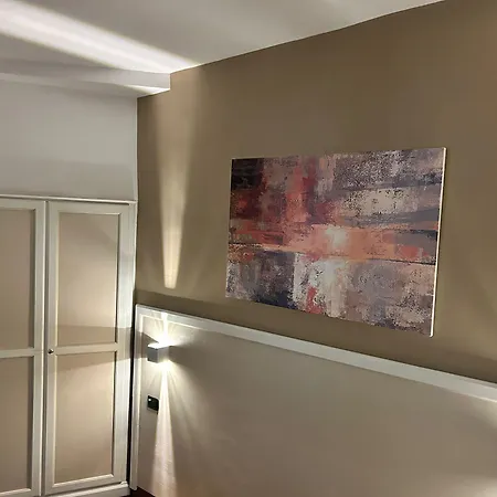 ルームズ&スイーツ